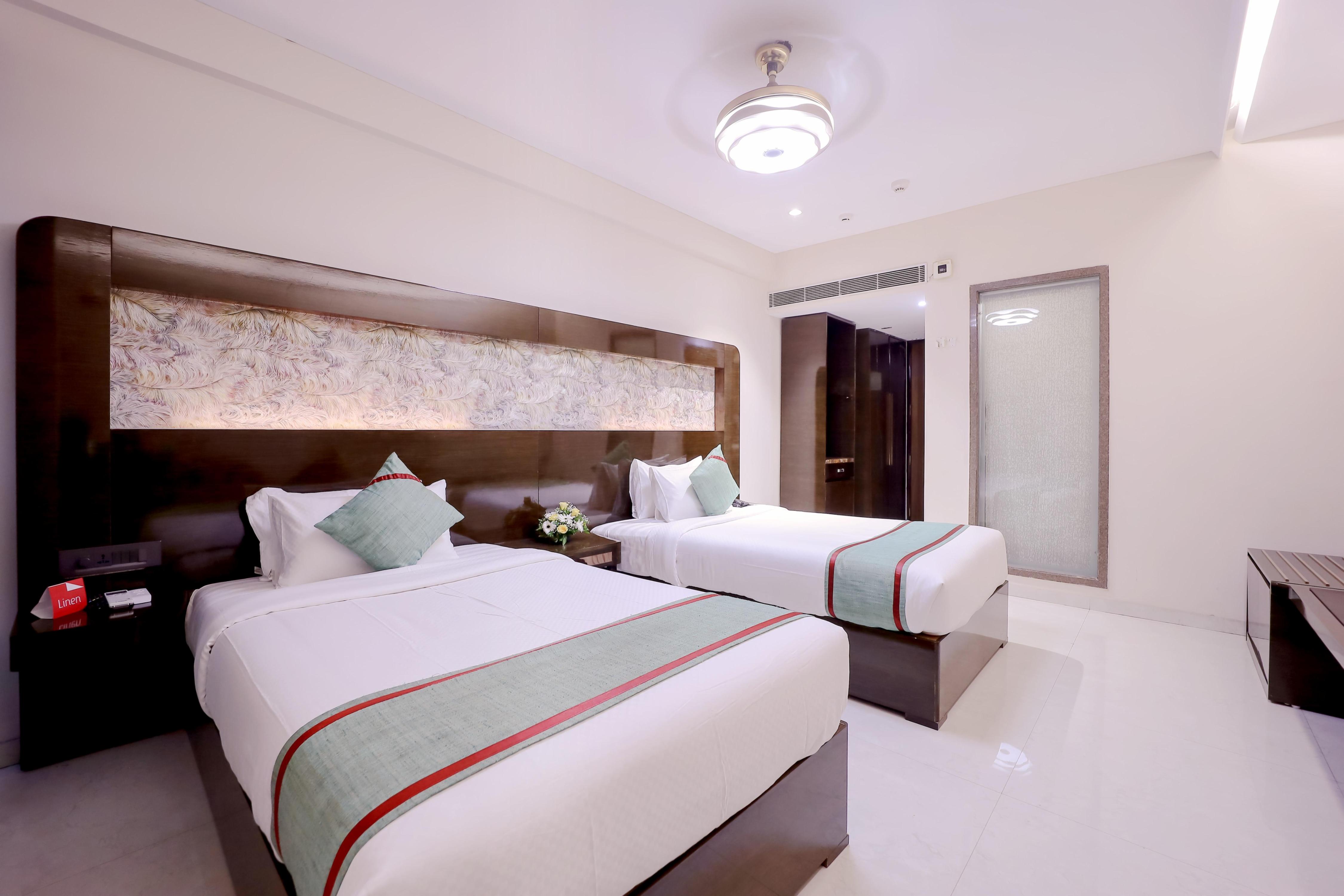 Zip By Spree Hotels Surat Room Type - Superior Twin Room