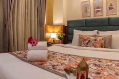 Address of INDUS MOUNT ROYALE HOTEL-100Mtrs from Mall