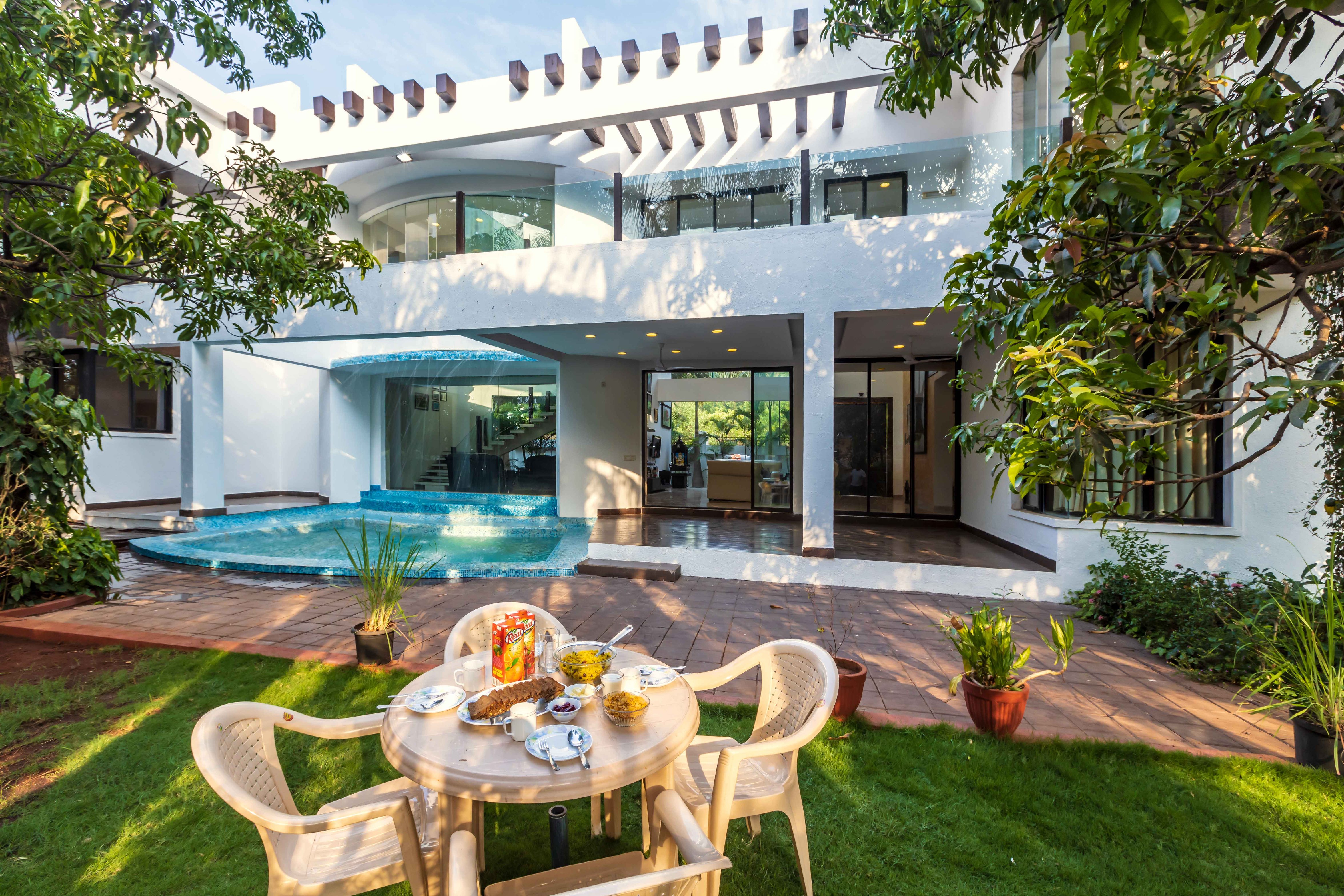 SaffronStays Vedanta 