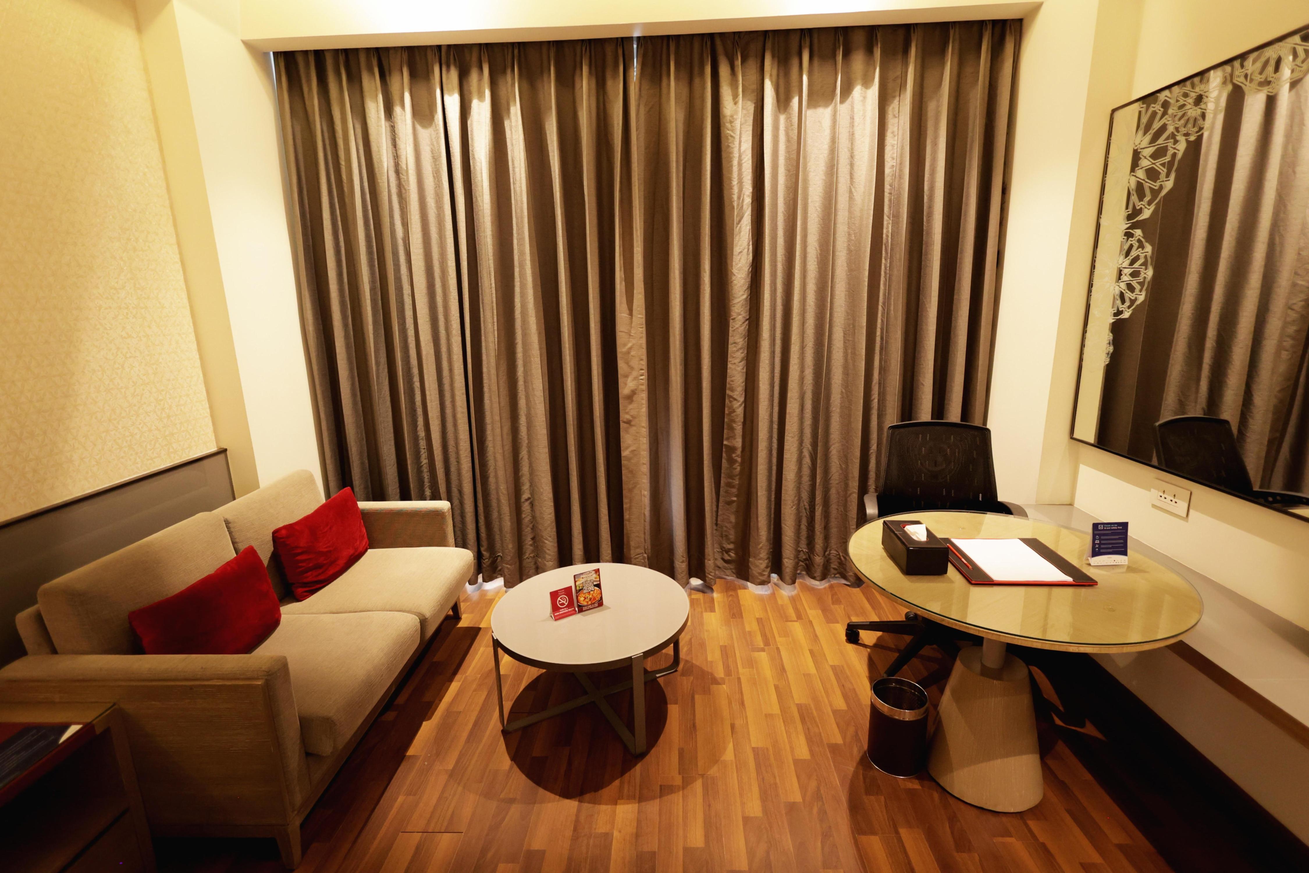 Ramada Plaza by Wyndham Lucknow - Tap to explore photos