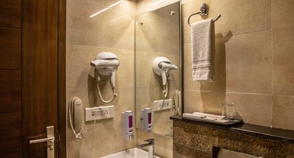 Hotel Grand Meridian Delhi Airport Room Type - Primium Room With Free One Way Airport Pic Up OR Drop Hotel Grand Meridian Delhi Airport Room Type - Primium Room With Free One Way Airport Pic Up OR Drop