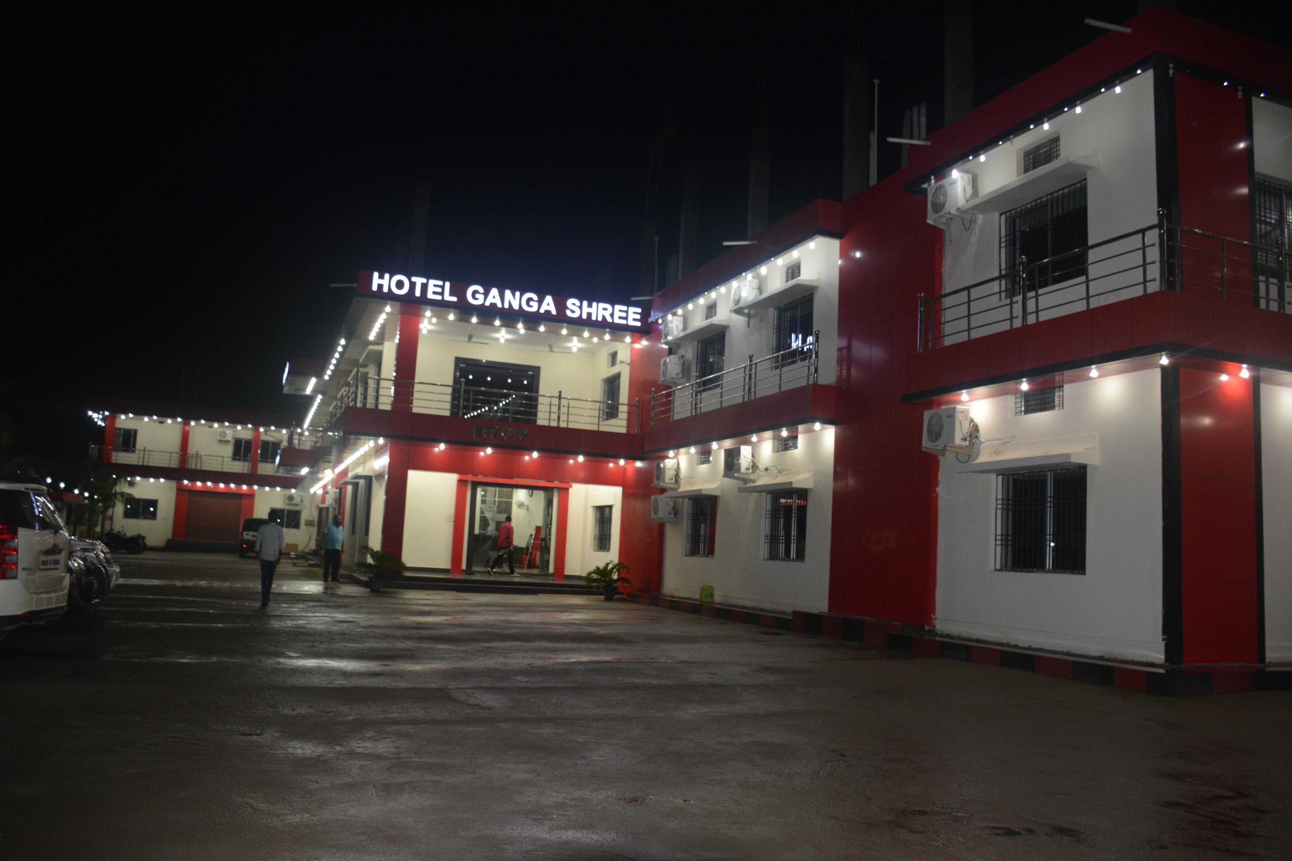 Hotel Ganga Shree Baikunthpur - Tap to explore photos