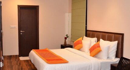 Hotel Nilax Room Type - Gold Room - Double Bed Hotel Nilax Room Type - Gold Room - Double Bed