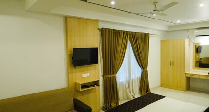 ATHIRAPPILLY RAINLAND RESORT Room Type - DELUXE QUEEN ROOM