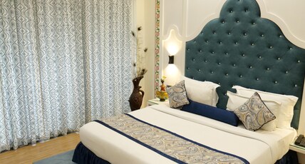 Mishtten Club & Resort, Jhalawar Room Type - Luxury Suite