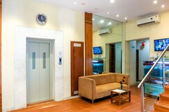 Hotel Apex International