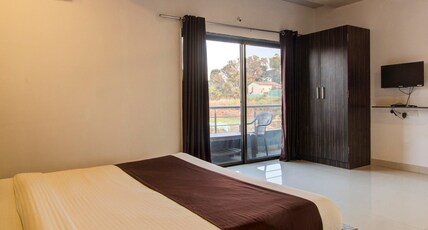 Oneness by Harmony Room Type - Premium Pool View - Ist Floor