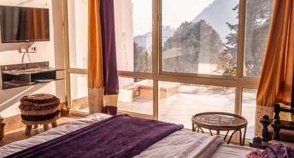 Dew Drops Homestay Room Type - Studio Room