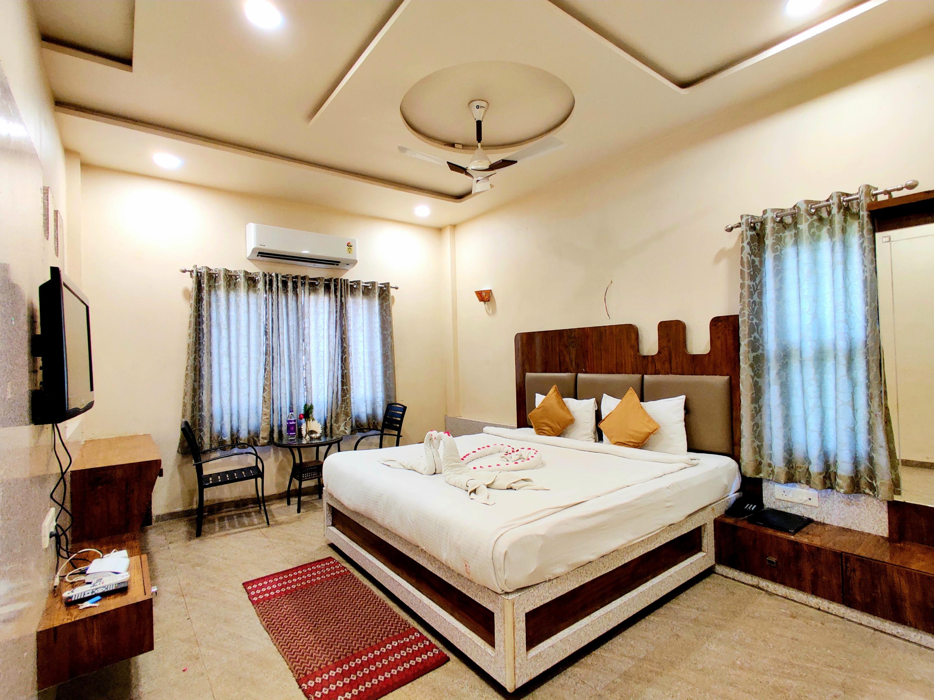 ROYAL KARANDLA RESORT Room Type - AC Deluxe Room