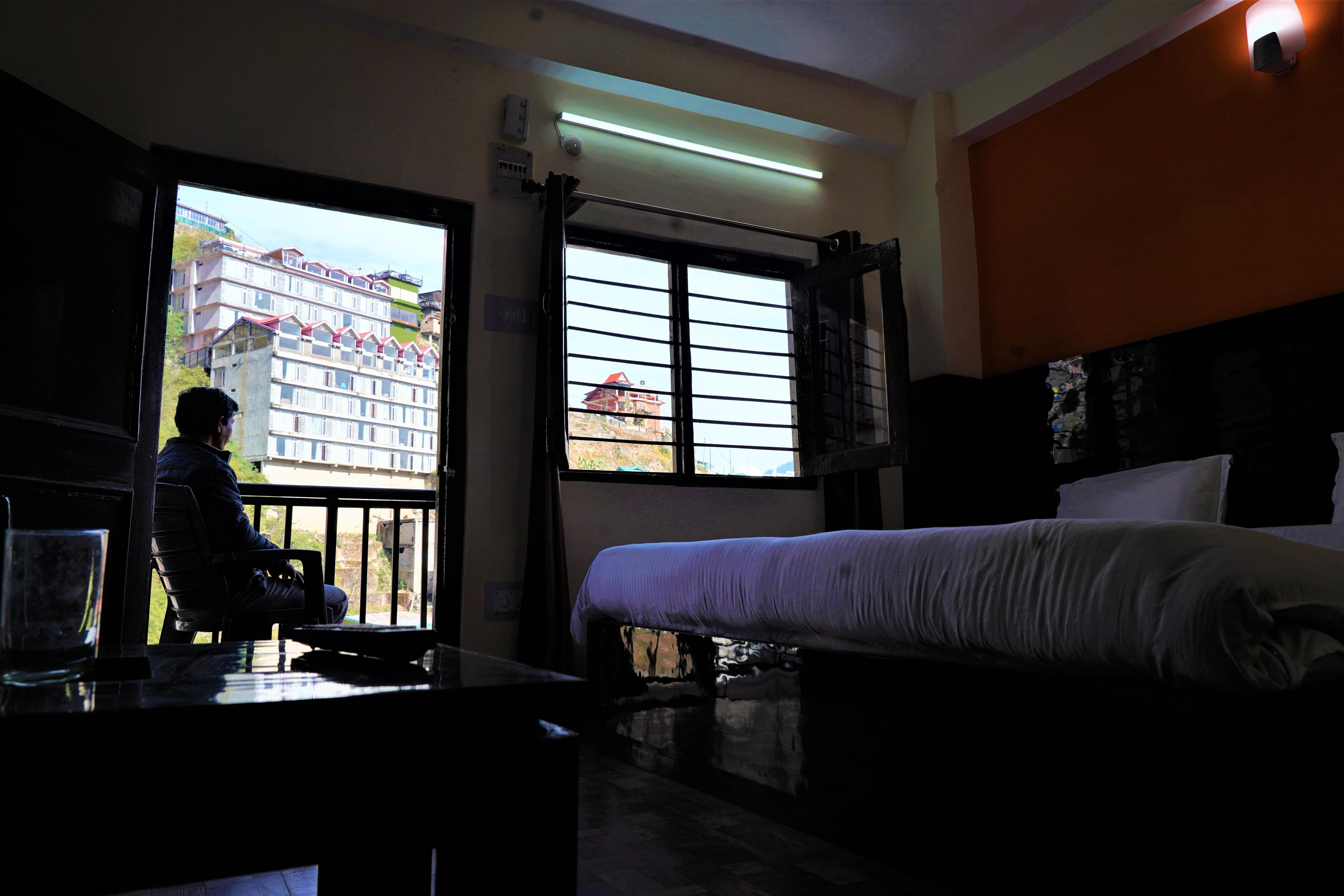 The Captain B&B | Rooms & Caretaker - Tap to explore photos