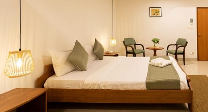 Earth Hotels Domlur Room Type - Superior Room