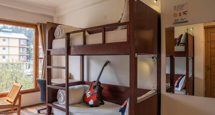Alt Life - Manali | Rooms & Dorms Room Type - Mixed Dorm | 1 Bed in 4-Bunk Bed | Shared Attached Bathroom Alt Life - Manali | Rooms & Dorms Room Type - Mixed Dorm | 1 Bed in 4-Bunk Bed | Shared Attached Bathroom