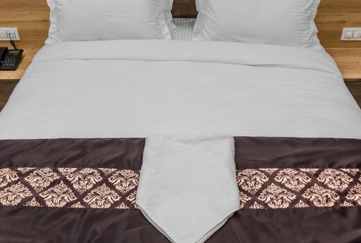 Elegant Gold Hotel