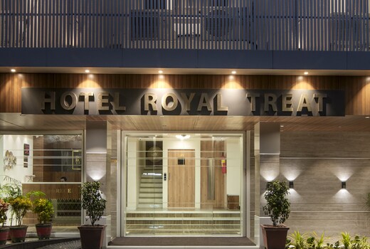 Hotel Royal Treat