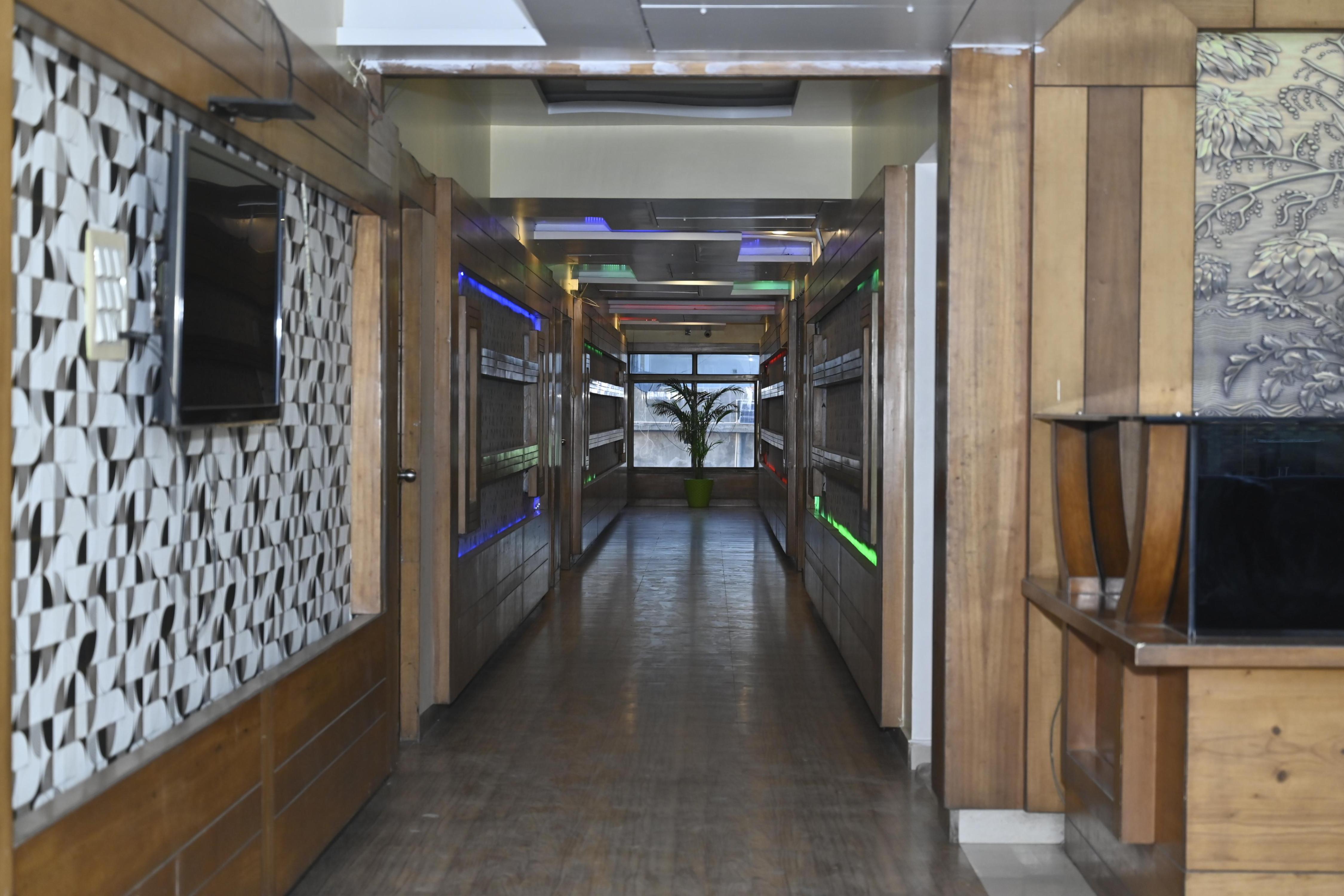 Hotel Shree International Inn