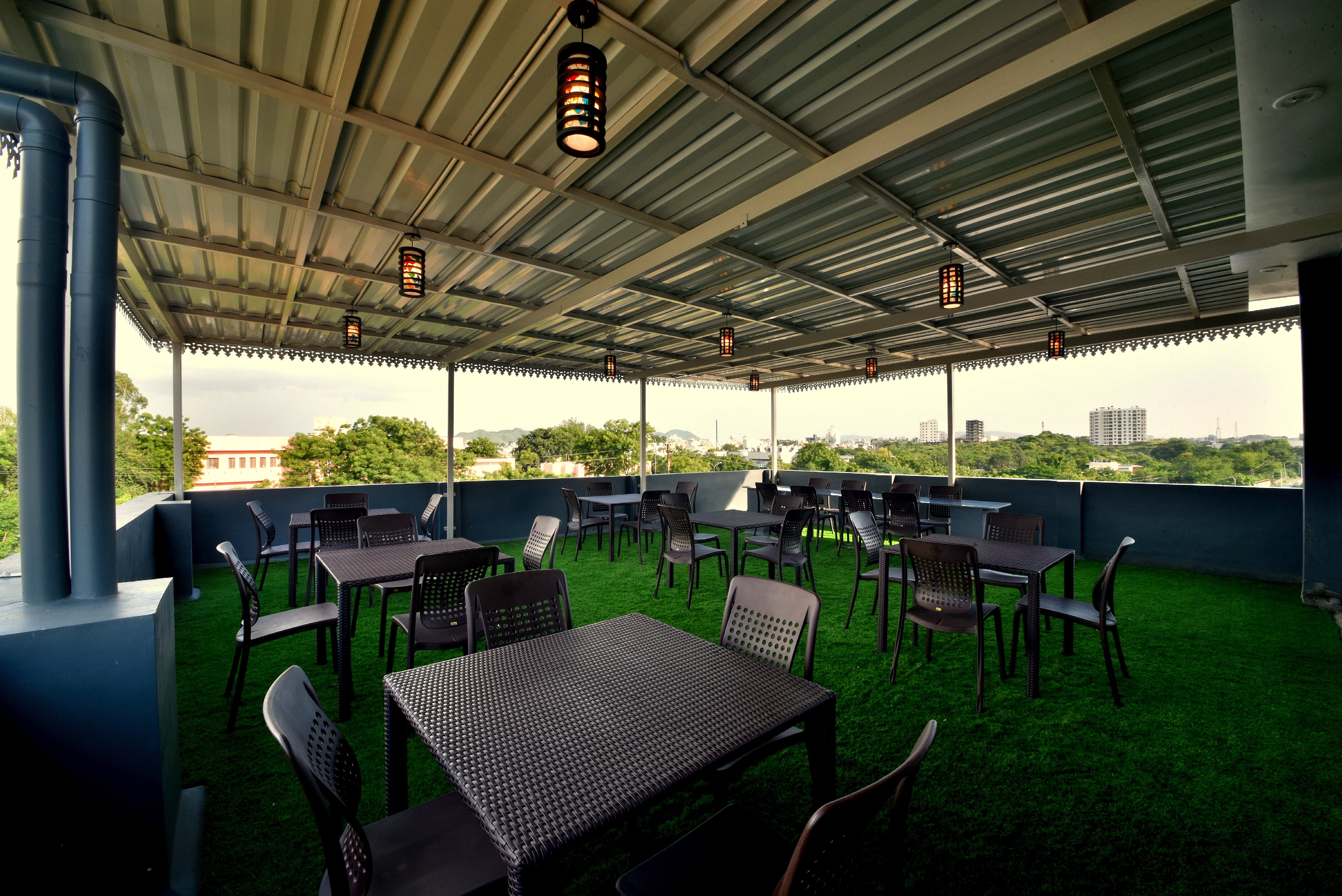 Hotel Swarna Vilas - Tap to explore photos