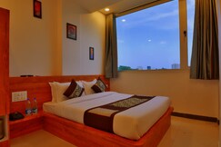 Hotel Swarna Vilas