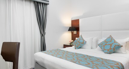 Golden Sands Hotel & Residences Room Type - One Bedroom Apartment Exclusive Golden Sands Hotel & Residences Room Type - One Bedroom Apartment Exclusive