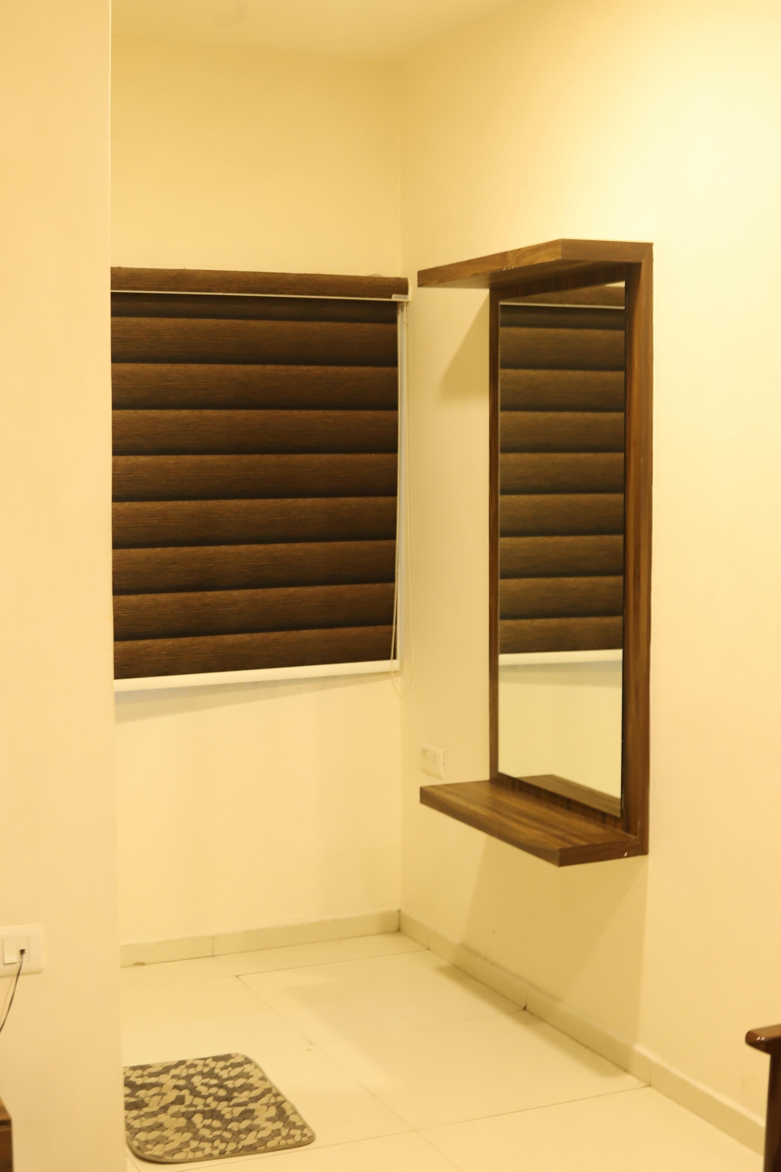 HOTEL ROYAL INN - Tap to explore photos