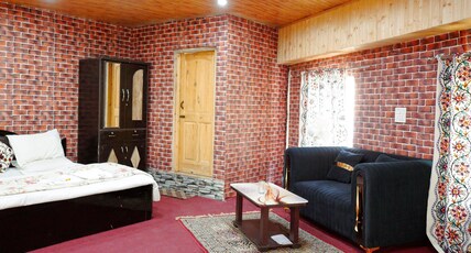 The WOOD VIBES Room Type - Family Room With Valley View The WOOD VIBES Room Type - Family Room With Valley View