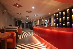 Hotel Chambal Plaza bar & Restaurant