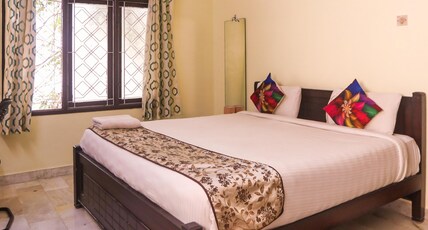 KINGSLAND HOSPITALITY Room Type - Deluxe Room