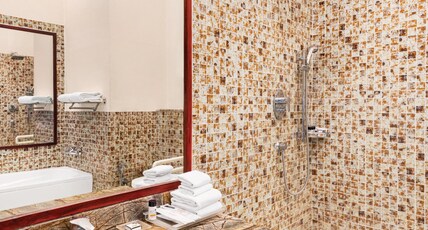 Ramada by Wyndham Jaipur Jaisinghpura Room Type - 2 Twin Beds, Premium Deluxe Room, Non-Smoking