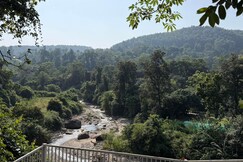 Saraiville - A Boutique Riverside Stay
