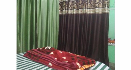 Krisarnit (KSN) Paying Guest House Room Type - A.C. Family Room or Group Room