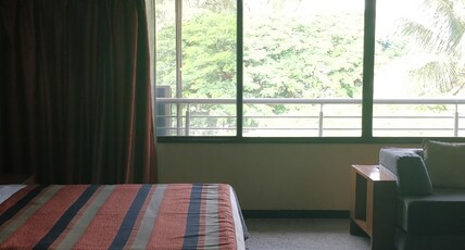 Nasiklub |Rooms & Pool, Nashik Room Type - Club Executive Suite