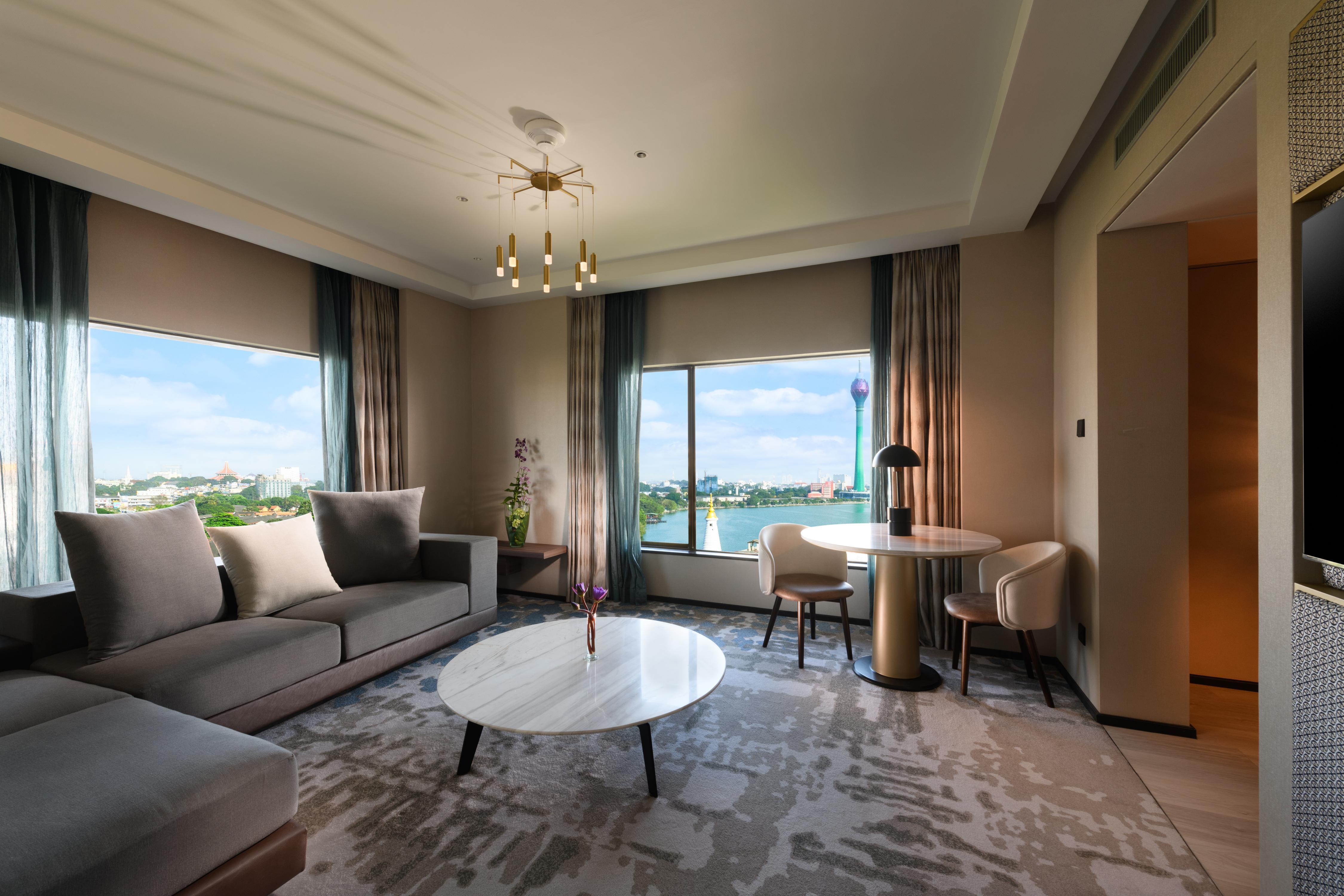 Hilton Colombo Room Type - KING DELUXE SUITE