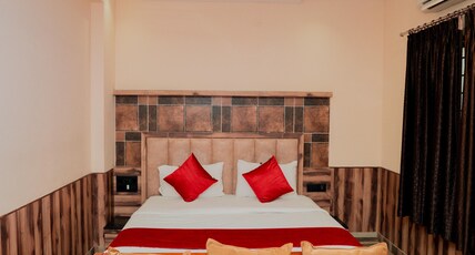 Laxman Residency Room Type - SUITE SINGLE AC
