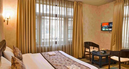 New Green Meadows Room Type - Deluxe Room with Mountain View (Air Conditioning) New Green Meadows Room Type - Deluxe Room with Mountain View (Air Conditioning)