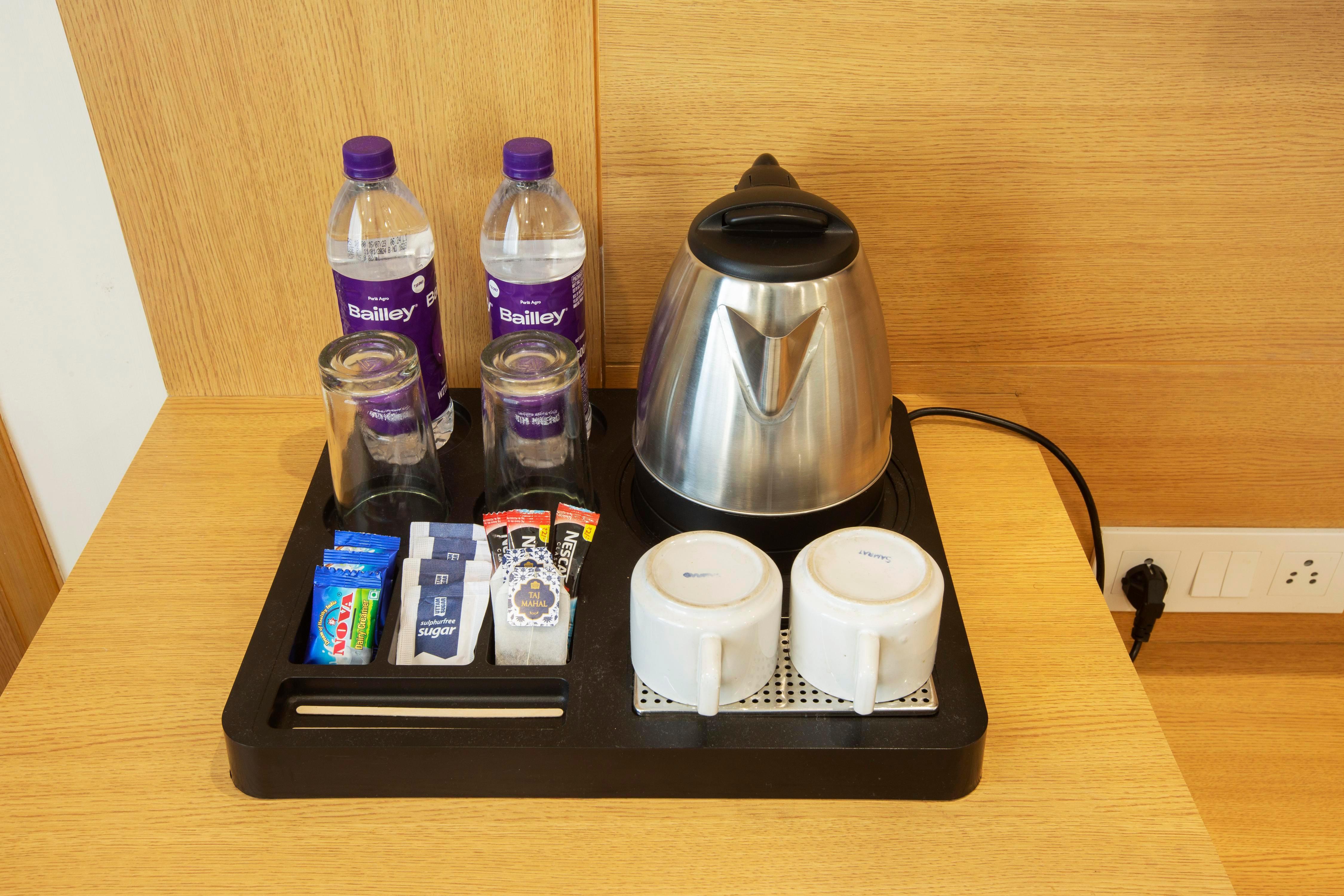 Hotel Luxury Stay Delhi Airport - Tap to explore photos