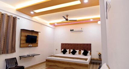 Hotel Taj Niwas Room Type - Family Suite Room