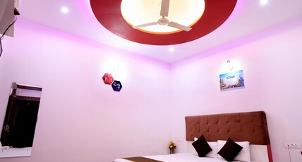 Hotel Taj Niwas Room Type - Triple Super Deluxe Room