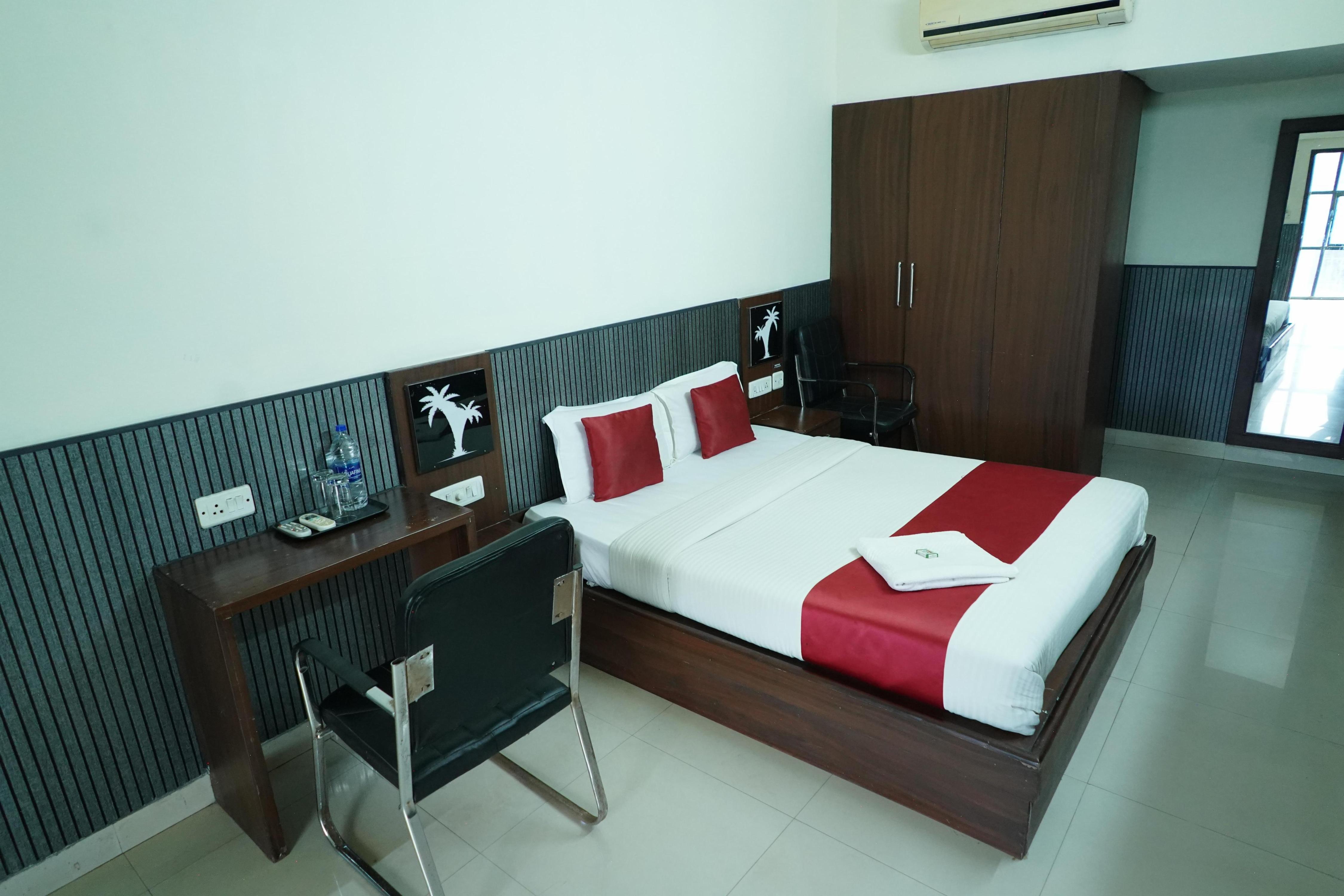 Capitol Inn Room Type - DELUXE A/C