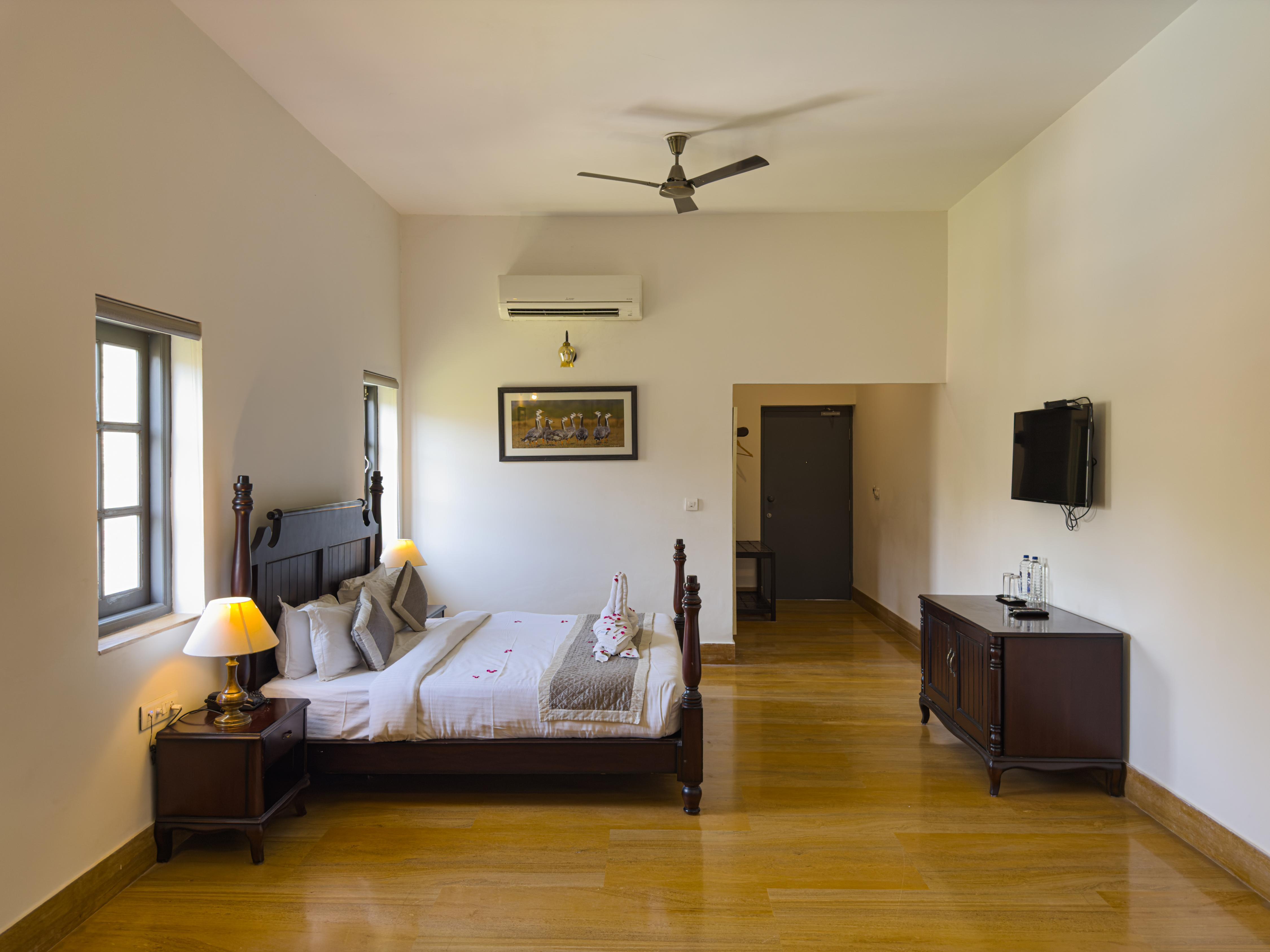 The Hunting Lodge - Luxury Resort in Udaipur - Tap to explore photos