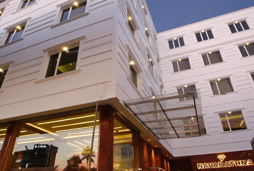 Hotel Navarathna