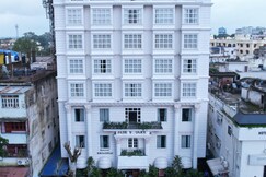 Jade Square