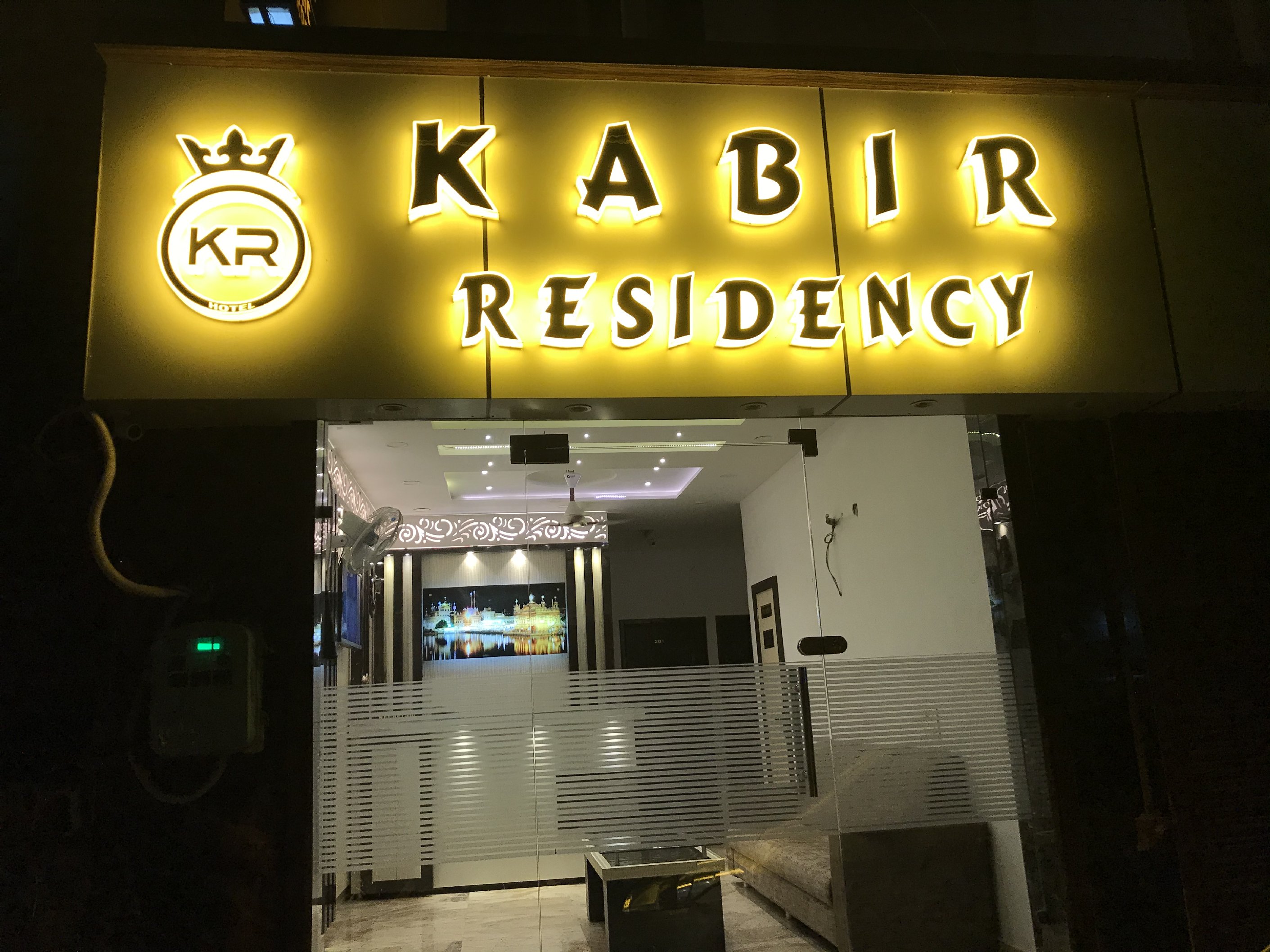 Hotel Kabir Residency | 4 Min Walk to Golden Temple - Tap to explore photos