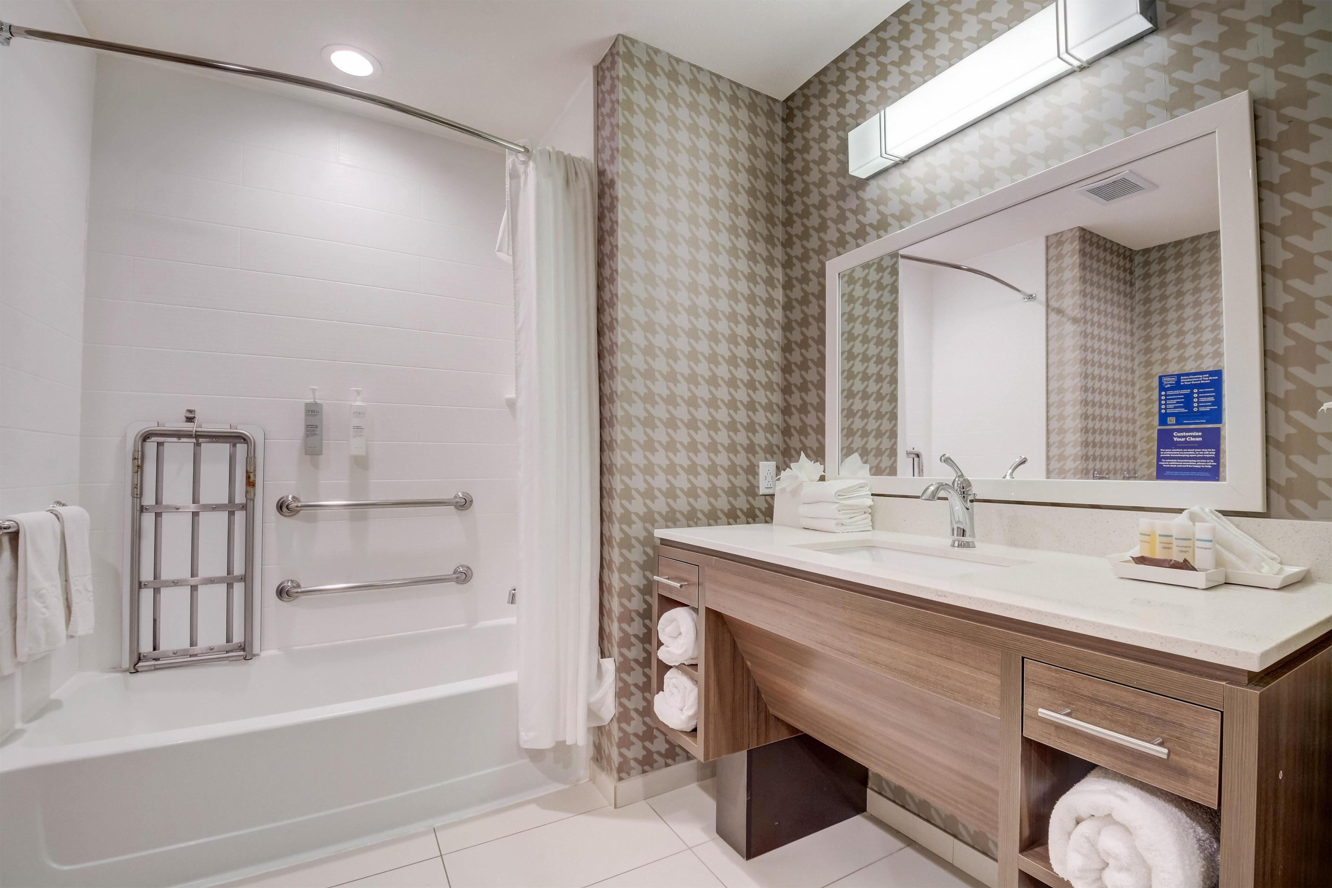 Home2 Suites by Hilton Indianapolis Northwest - Tap to explore photos