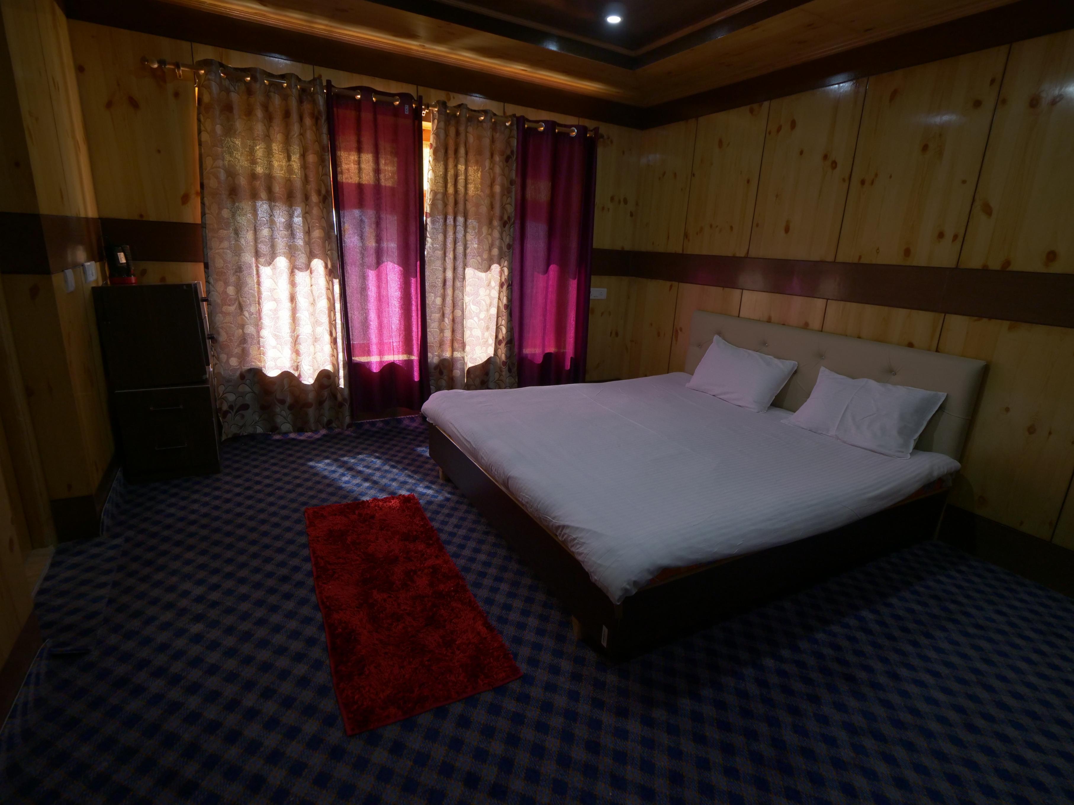 Thaskan (Himalayan Farmstays) - Tap to explore photos