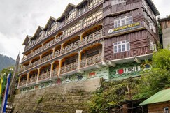 Summit Panghen Metok Hotel
