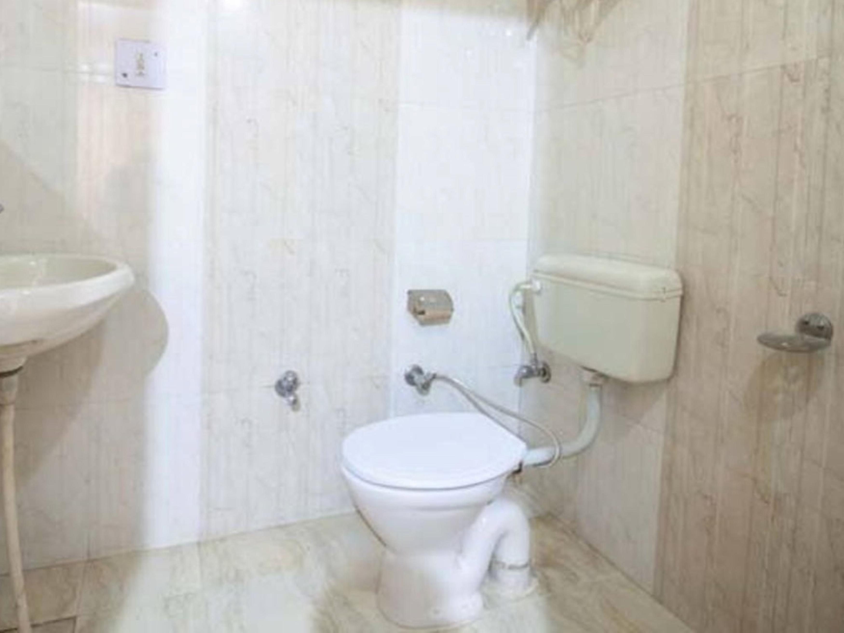 M&M Homestay Haripur Anni | Hill-view Rooms - Tap to explore photos