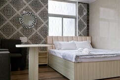 Hotel White Hous Inn