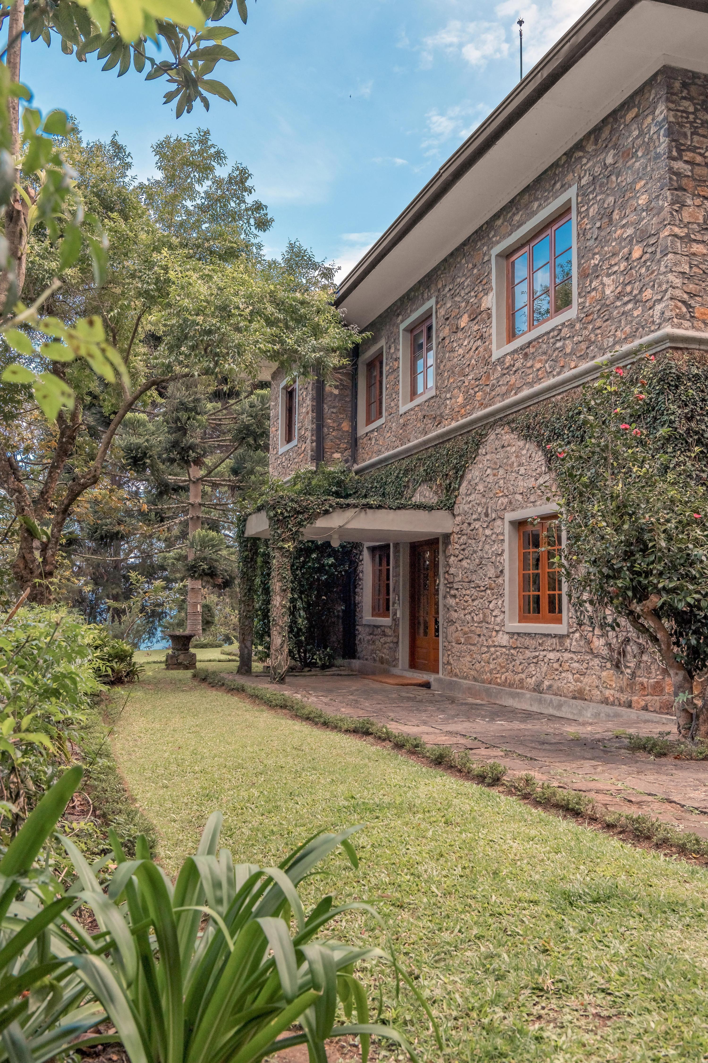 Jetwing Warwick Gardens, A Luxury Reserve - Tap to explore photos