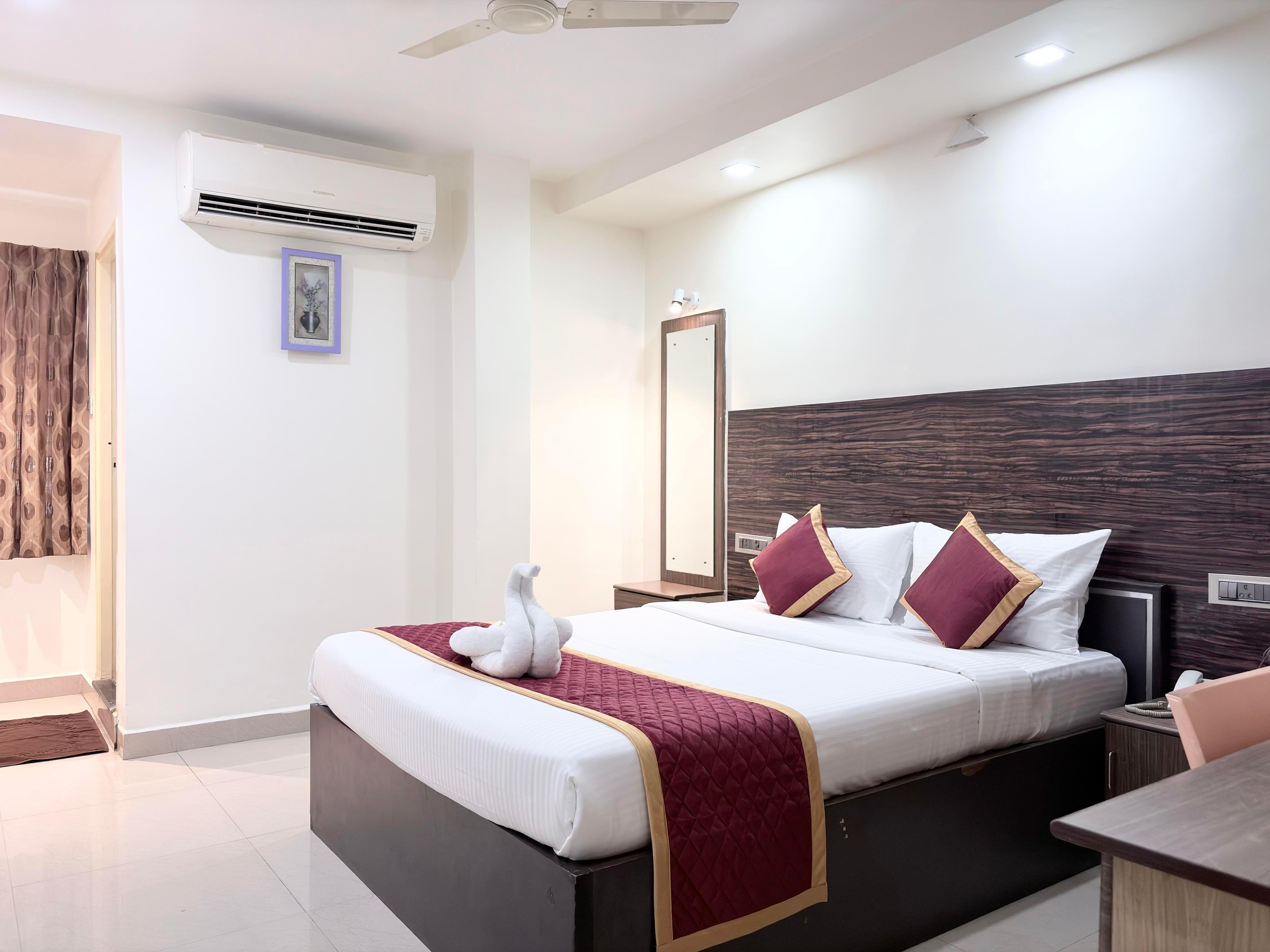 Hotel New Malaysia Inn - Tap to explore photos