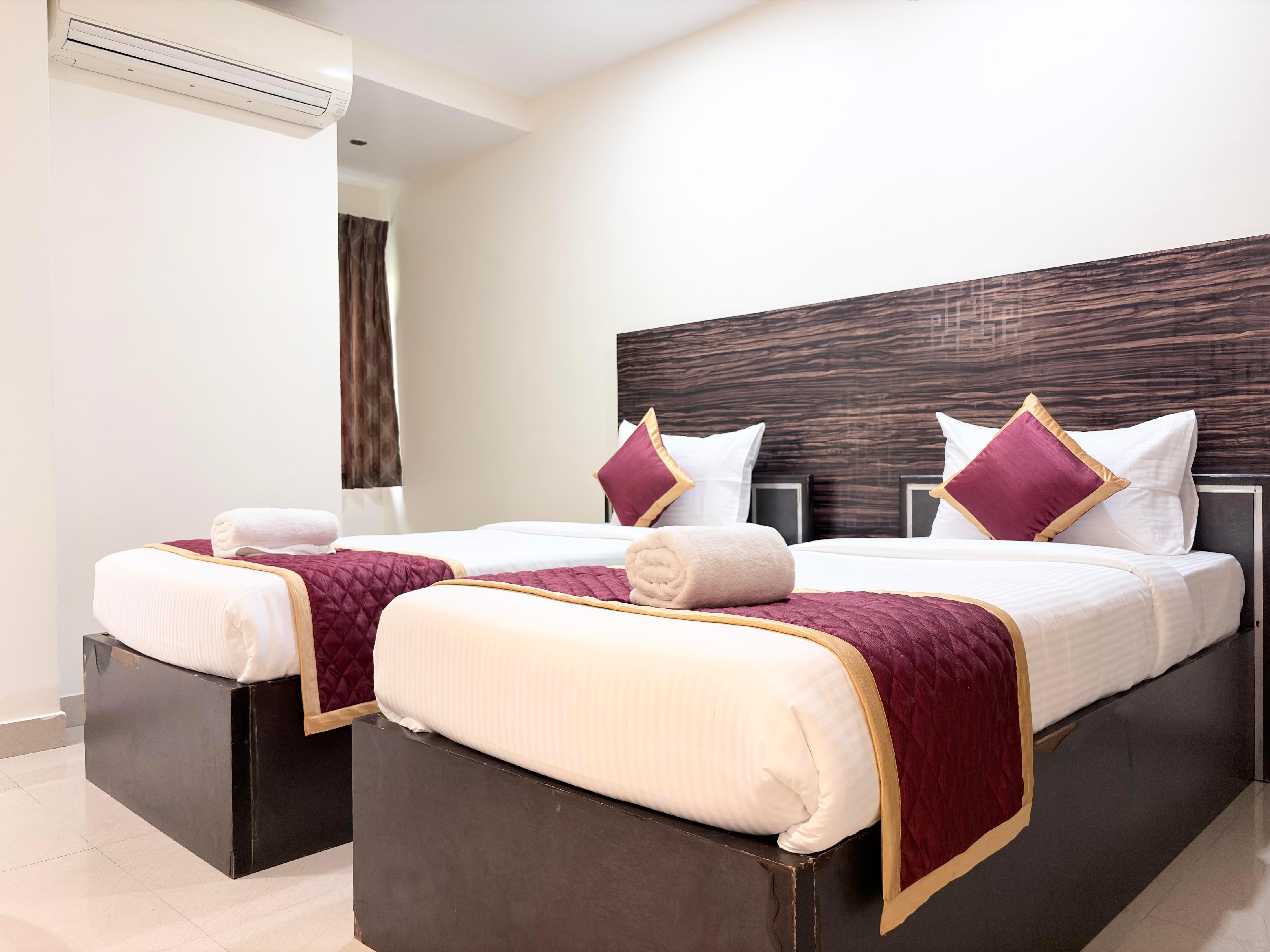 Hotel New Malaysia Inn - Tap to explore photos