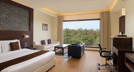 The Fern Residency Bhopal, Series By Marriott Room Type - Winter Green Premium Room, 1 King Bed The Fern Residency Bhopal, Series By Marriott Room Type - Winter Green Premium Room, 1 King Bed